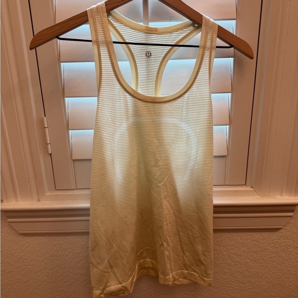 Lululemon Women's Cream Swiftly Tank Top Size 6